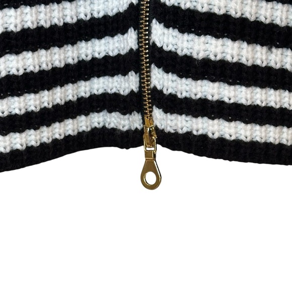 Broadway 38 Women’s Striped Black White Cropped Knit Vest NWT Size Medium - Picture 4 of 8